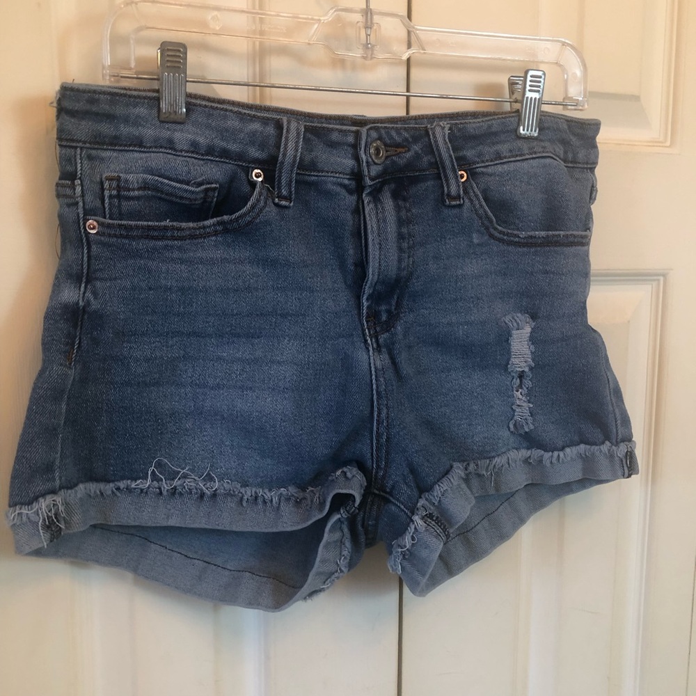Women's Rolled Hem Distressed Denim Shorts - Blue